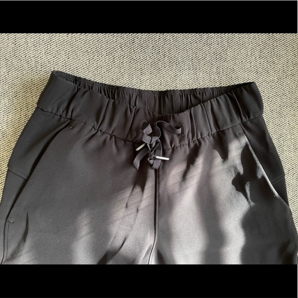 Lululemon On The Fly 7/8 Woven Pants Joggers - Picture 9 of 11